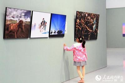&ldquo;弘揚(yáng)蒙古馬精神&rdquo;文藝精品創(chuàng)作工程系列作品展開(kāi)展