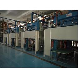 e tpu泡沫成型機 e tpu泡沫成型機廠 啟創智能