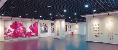 文藝界代表齊話沈城文化發(fā)展文藝創(chuàng)作要有道德 有筋骨 有溫度